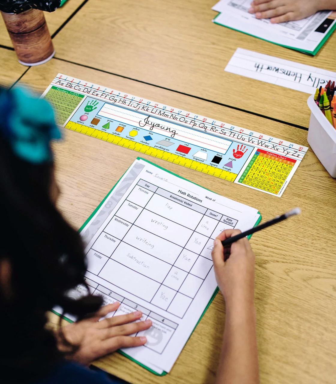 Traditional Manuscript Desk Nameplates Gr 1-3 - Image 6